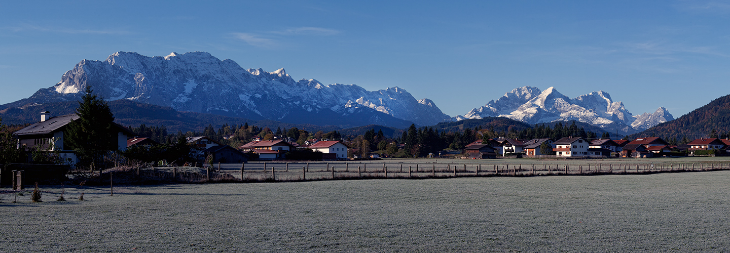 Frühmorgens 9:32 bei Krün