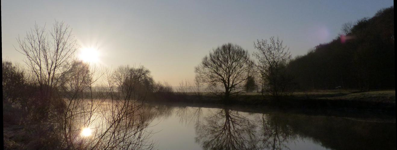 ....frühmorgens an der Lahn