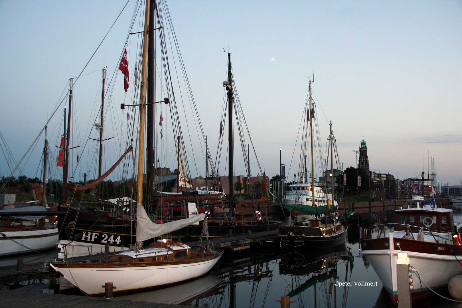 frühmorgens im Segelhafen Bremerhaven