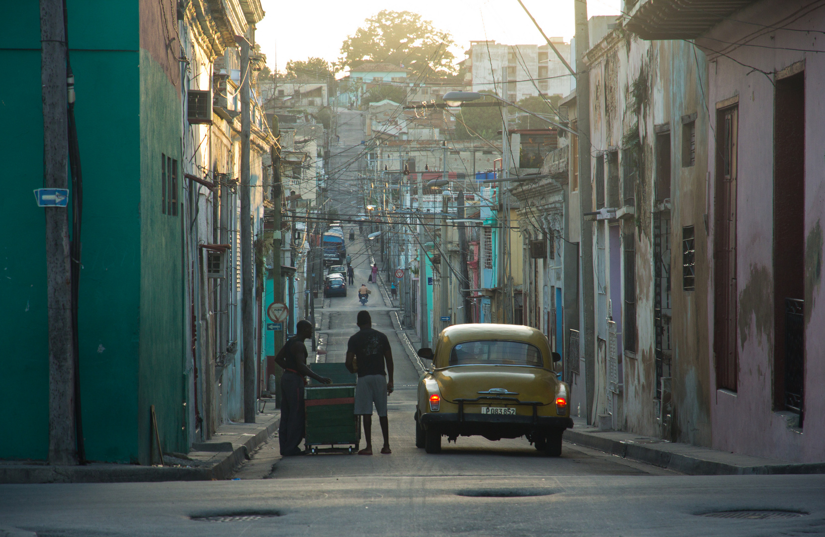 Frühmorgens in den Straßen von Santiago de Cuba