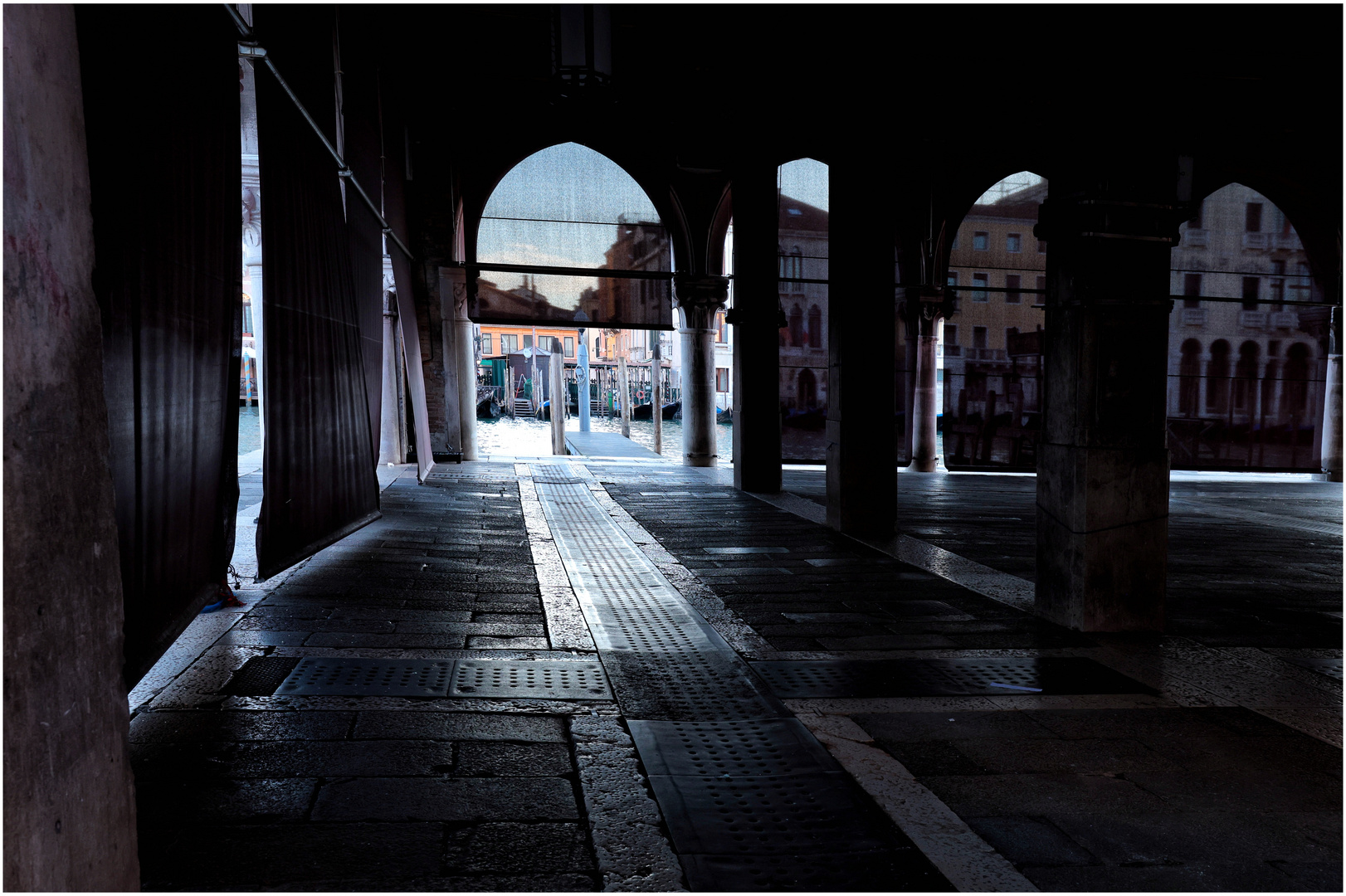 Frühmorgens in Venedig