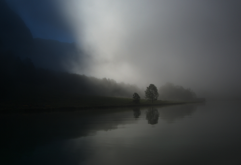 Frühnebel am Königssee