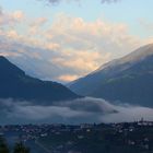 Frühnebel in den Bergen