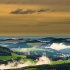 Frühnebel in der „Buckligen Welt“