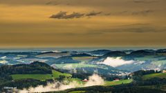 Frühnebel in der „Buckligen Welt“