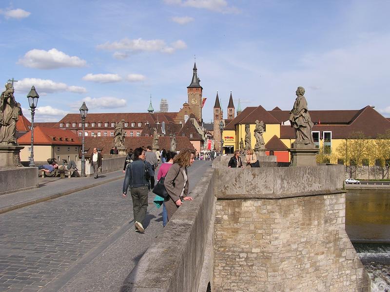 Frühsommerliches Würzburg