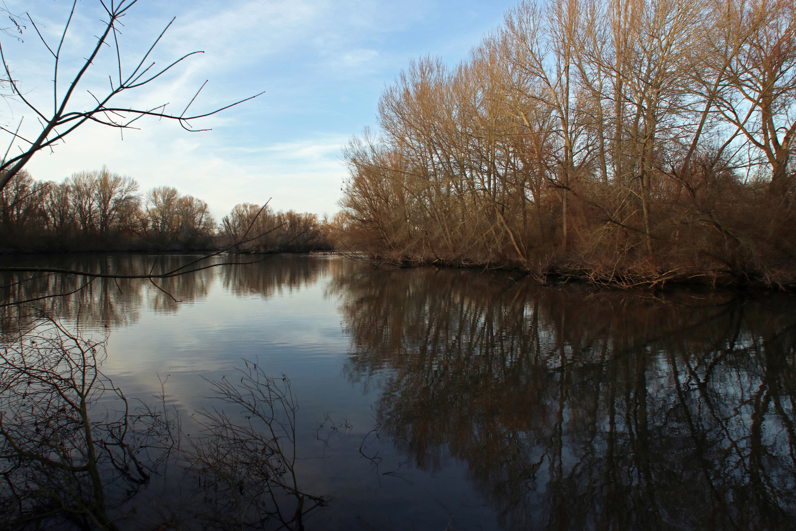 Frühwinter am See 