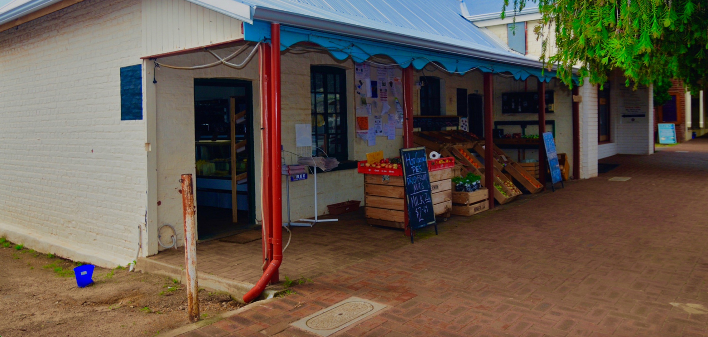  Fruit and Vegetable shop Toodyay WA.