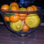Frutta nella coppa di vetro