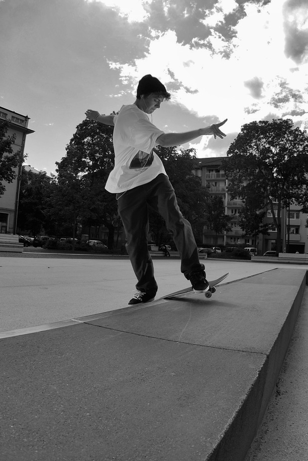 FS Boarrdslide pop shovit off??