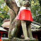 Fuchsfigur am Fushimi Inari Schrein
