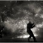 Fuego en blanco y negro (Correfoc I)