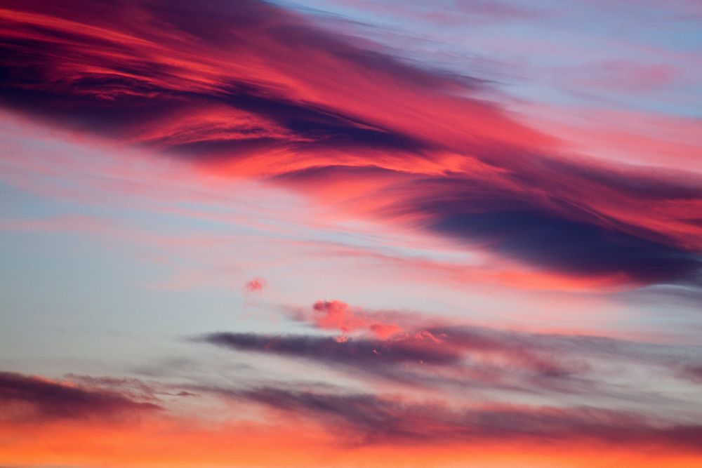 Fuego en las nubes de Fernando García Navarro. 