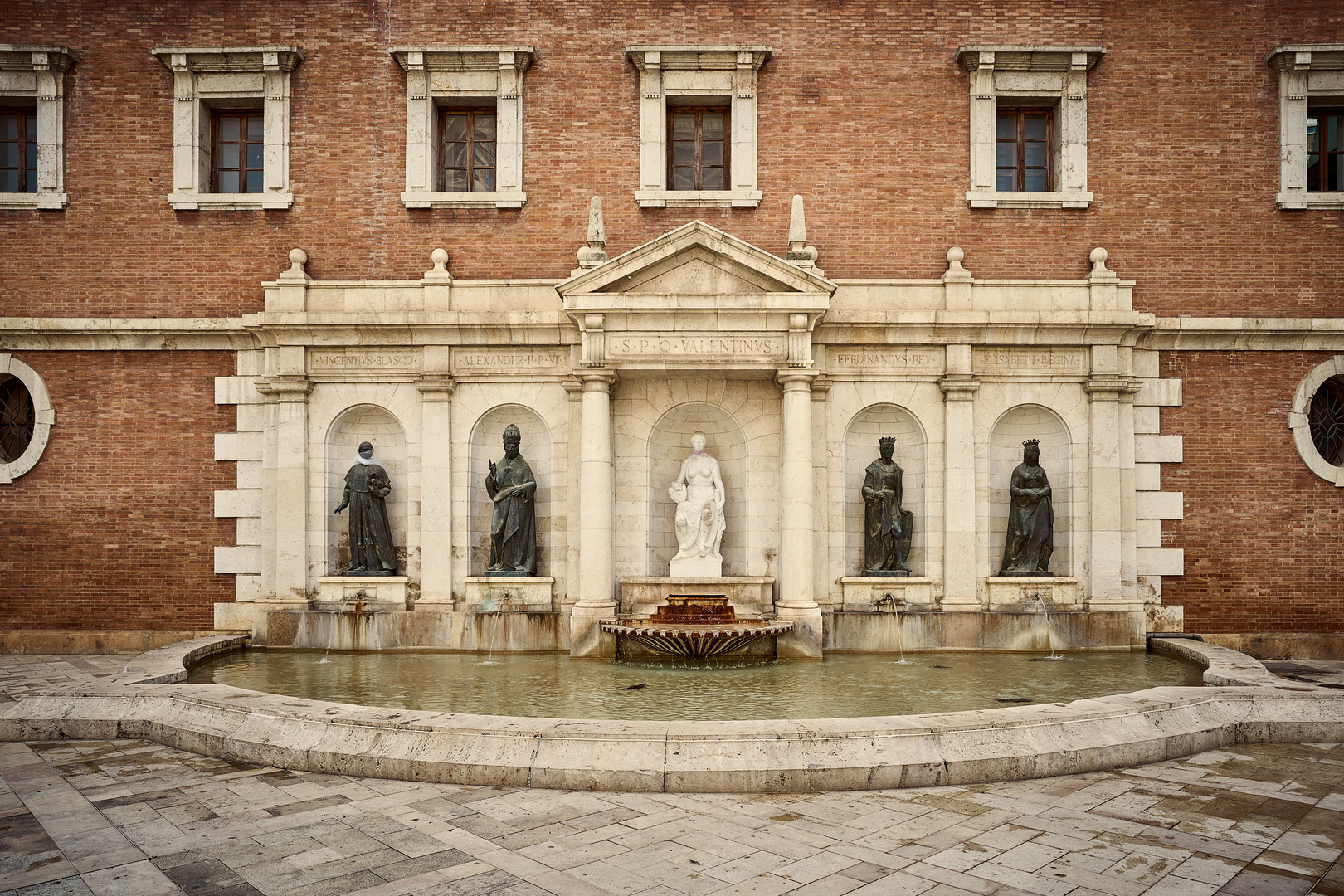 Fuente de la Universidad