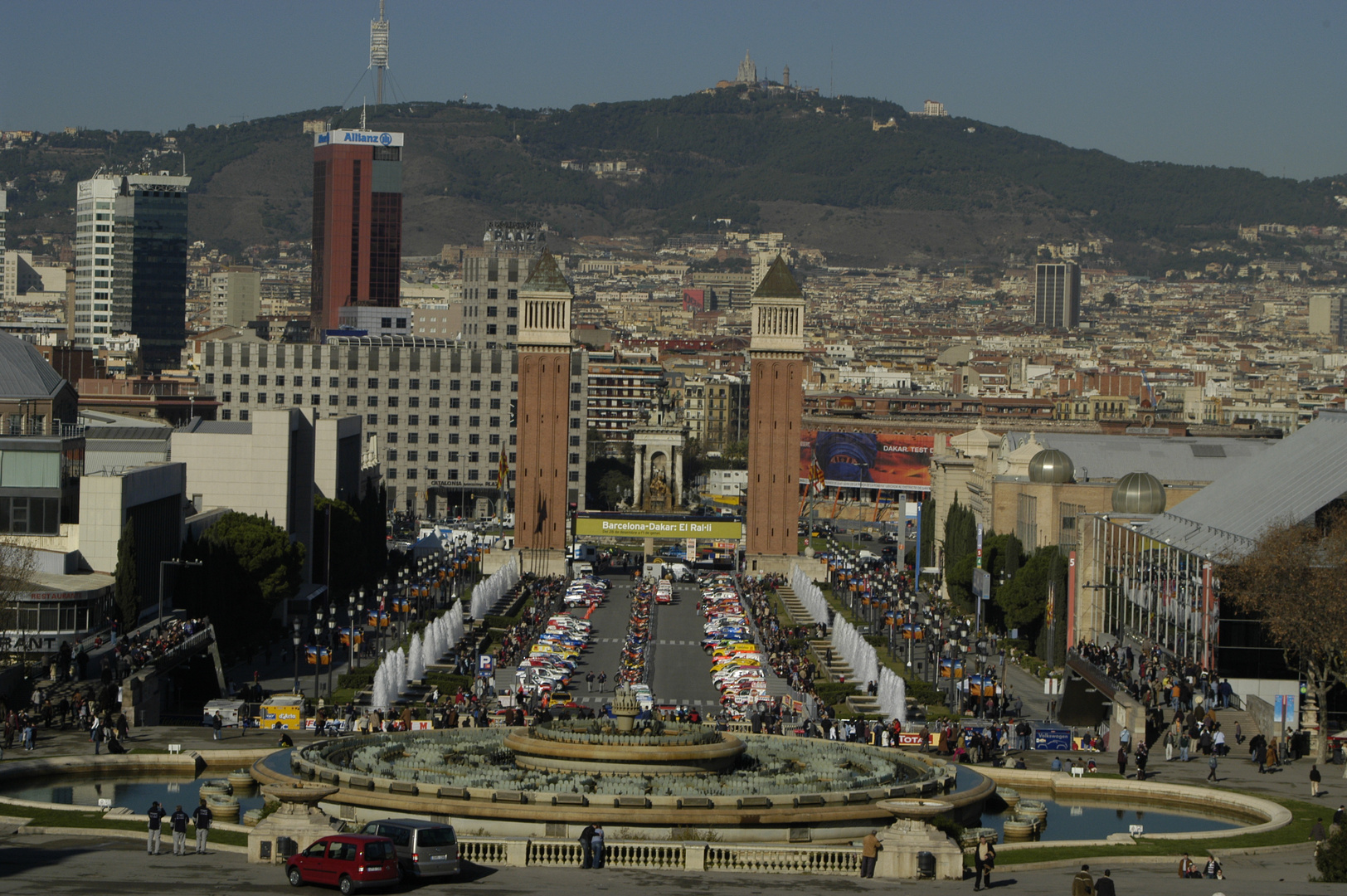 Fuente de Montjuic y Plaza de España