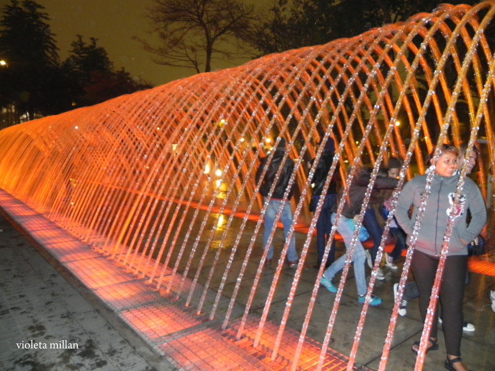 FUENTE TÚNEL DE LAS SORPRESAS