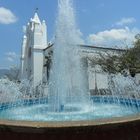 Fuente y Catedral