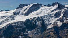 Für Adleraugen: TIERBERGLIHÜTTE (2) mit Gwächtenhorn