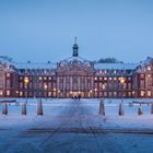 Fürstbischhöfliches Schloss in Münster (mit doch eher seltenem Schnee )