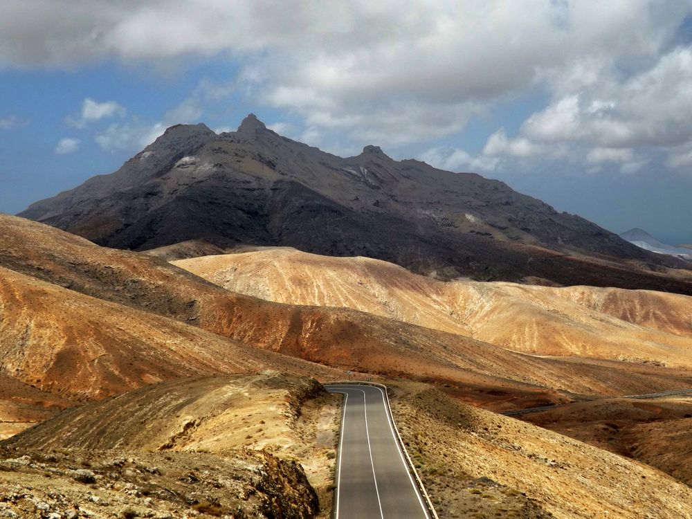 Fuerteventura - Carretera hacía las estrellas