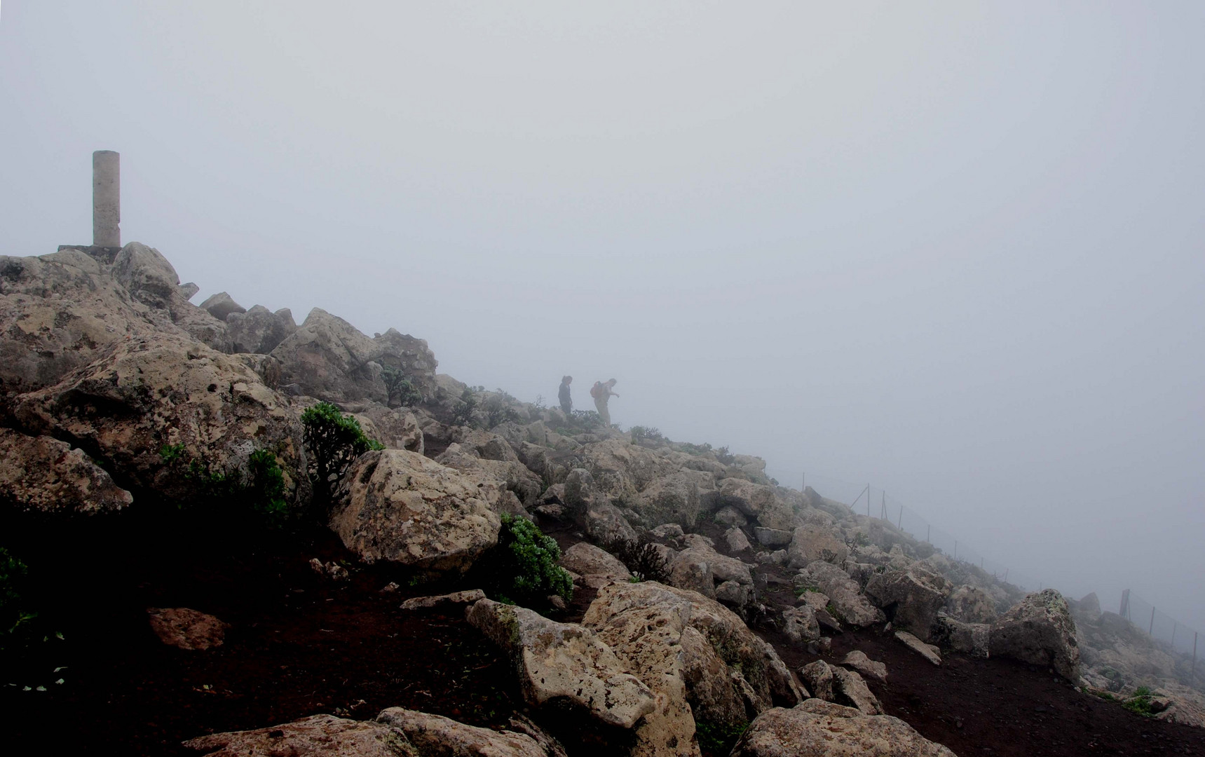 Fuerteventura - Nebel-Wanderung am Gipfel des Pico de la Zarza ...