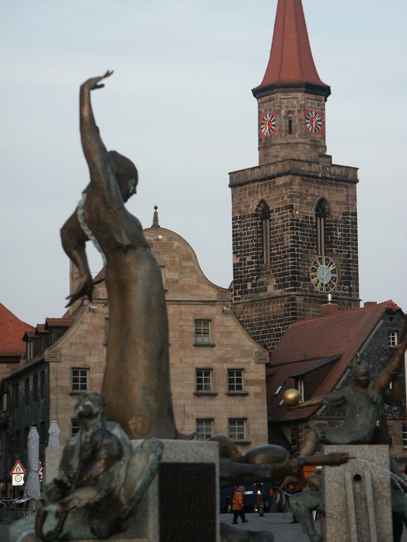 Fürth Gauklerbrunnen und St. Michaelskirche