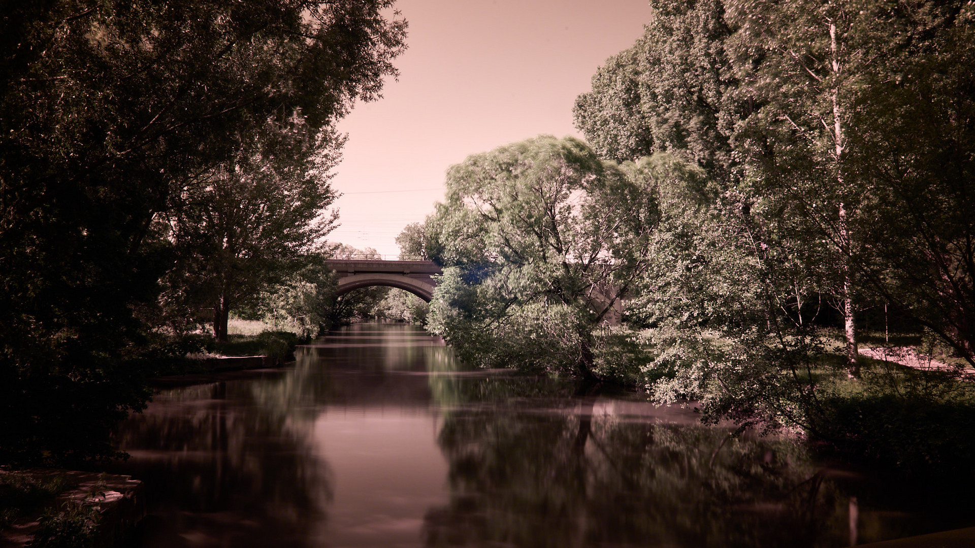 Fürth - Rednitz und die Sieben Bogen Brücke 