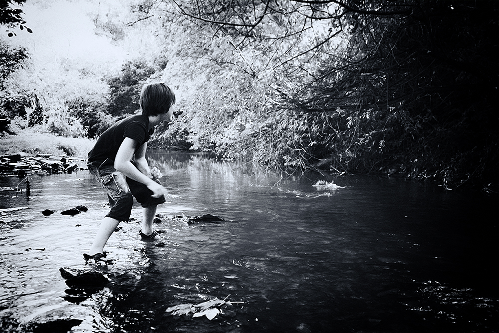 Füße im Wasser