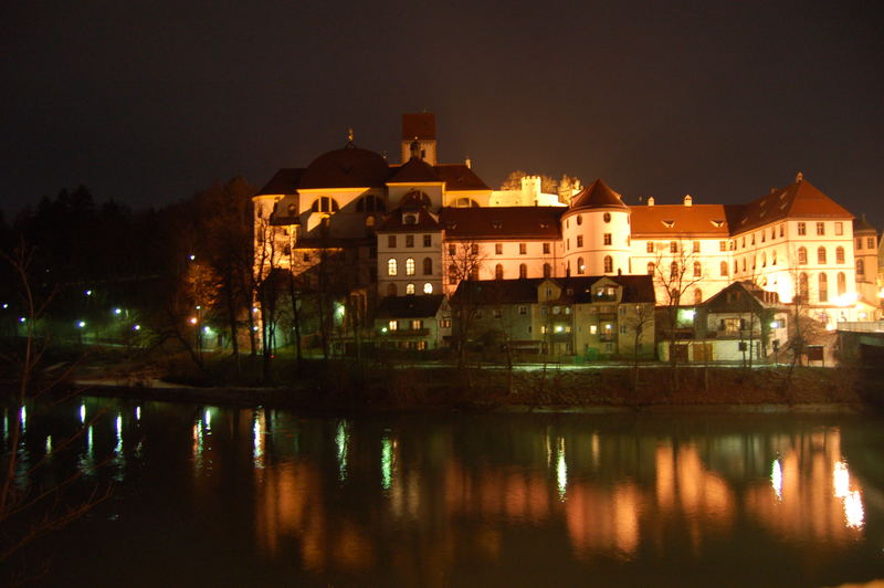 Füssen und der Lech bei Nacht