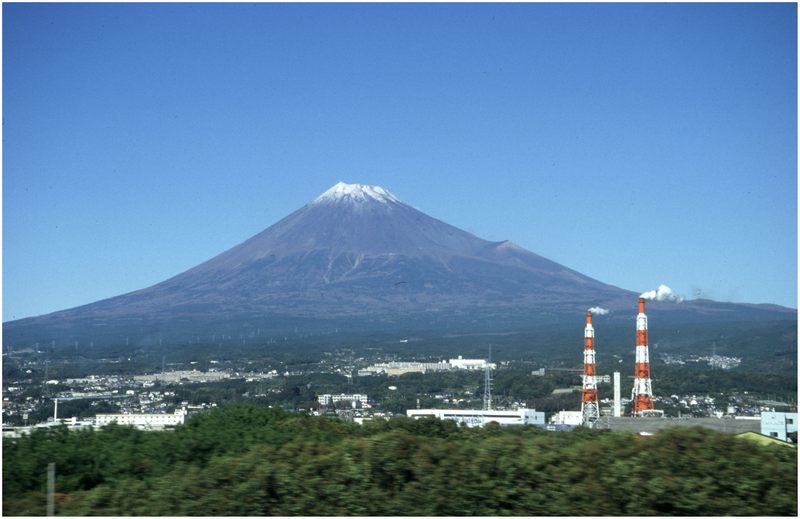 Fuji (aus`m Zug)