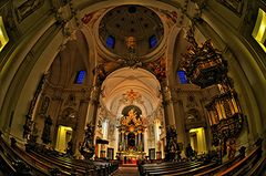 Fulda . Dom