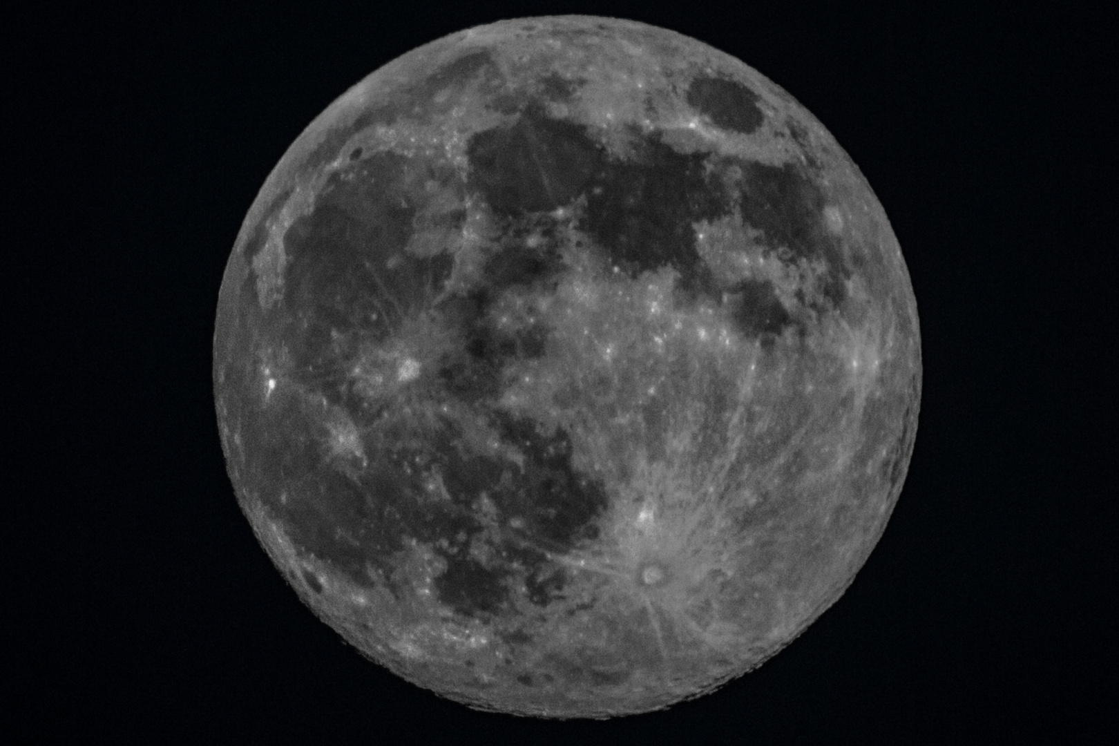 Full Moon on 08-06-2017