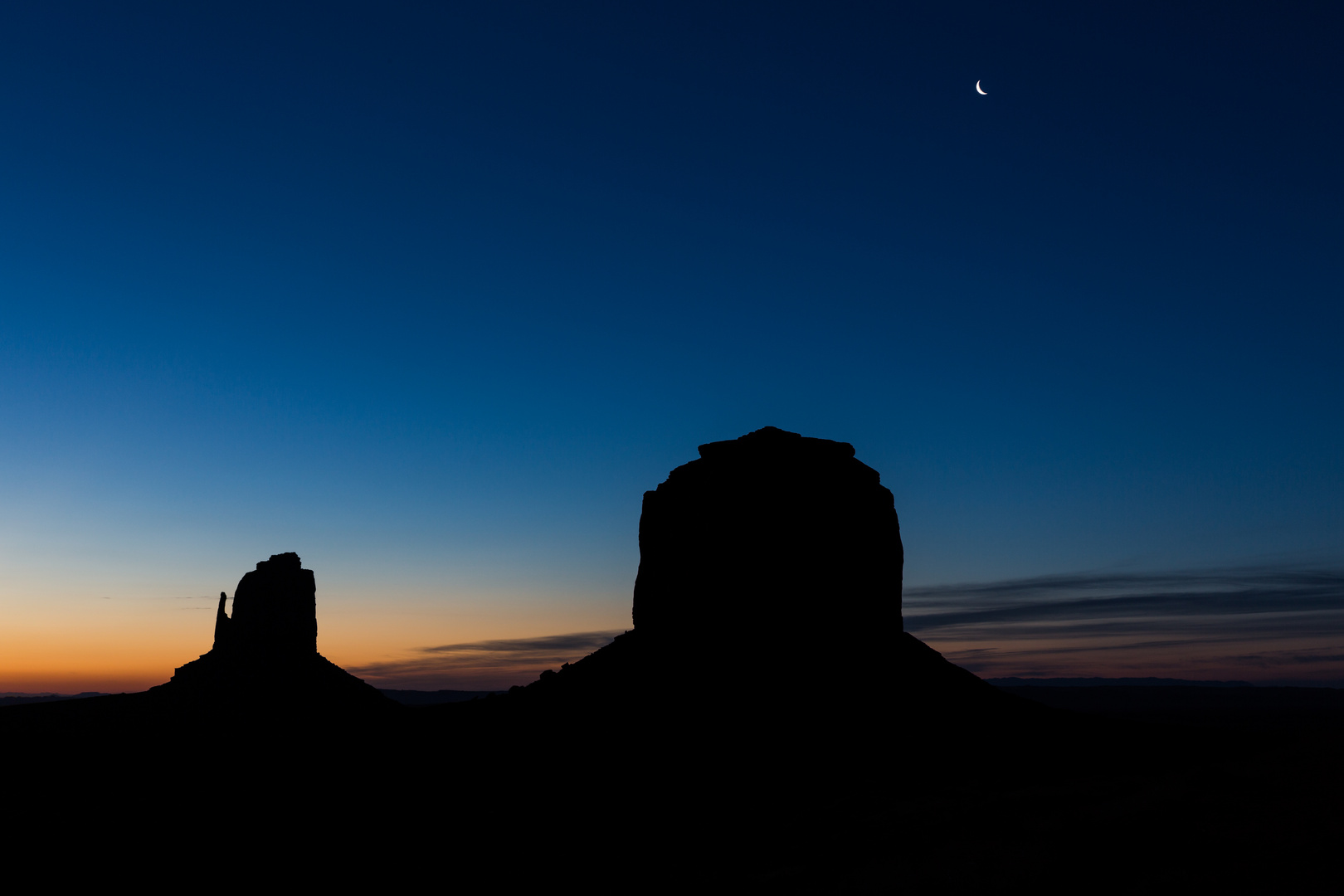 Full Moon over Monument Valley