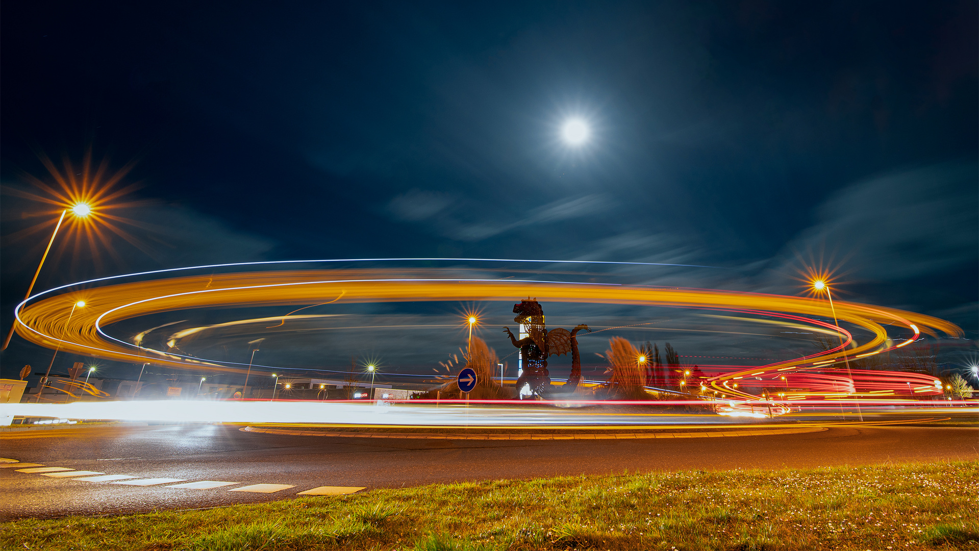 Full Moon over the roundabout 