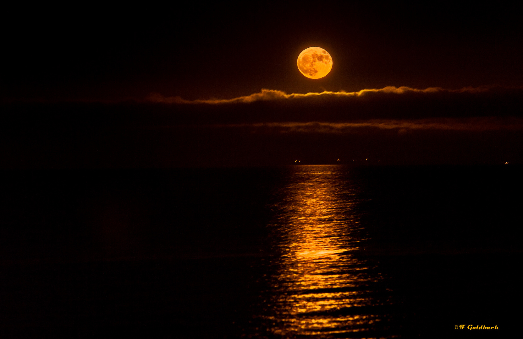 Full Moon über Stettiner Haff