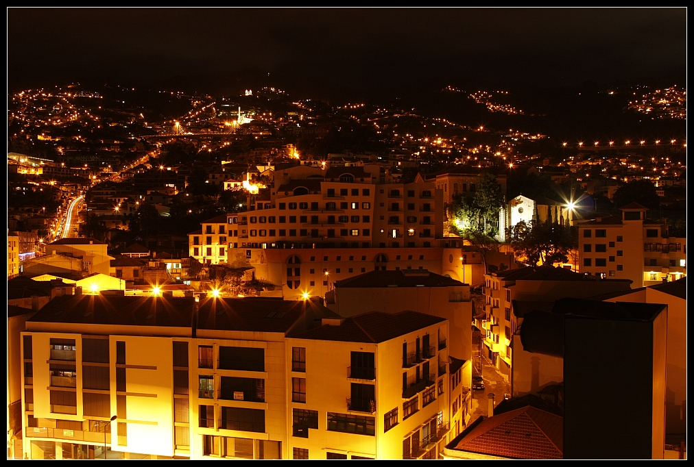 Funchal bei Nacht