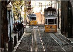 Funicolare a Lisboa...Elevador dA Glòria