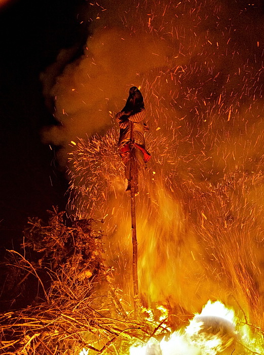 Funkenfeuer 2013 im Allgäu