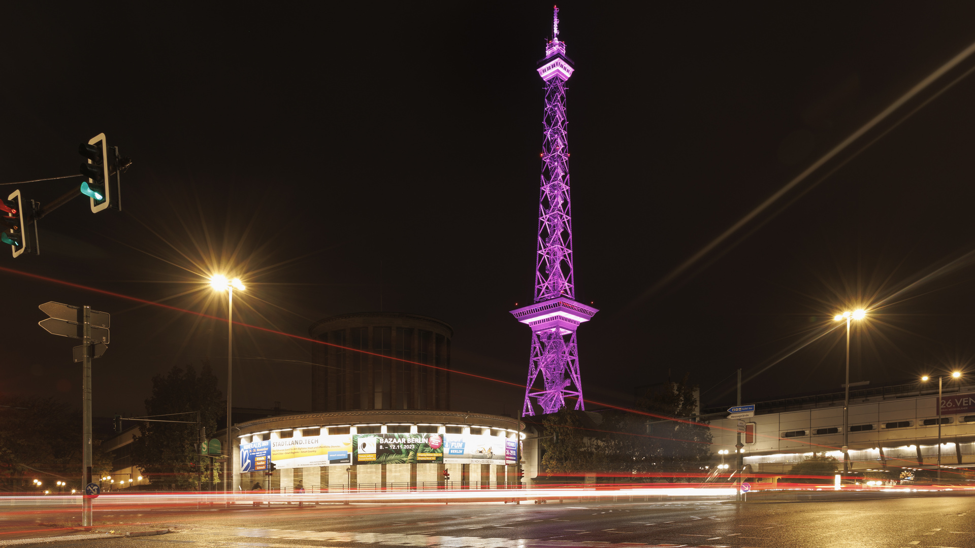 Funkturm am Abend