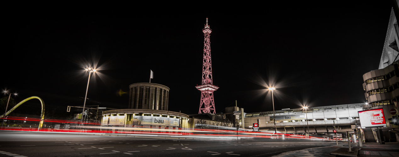 Funkturm Berlin Nachts Panorama