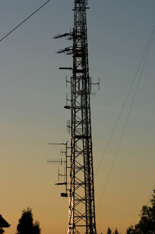 Funkturm in der Abendsonne