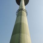 Funkturm Mülheim Speldorf vom Fuß aus