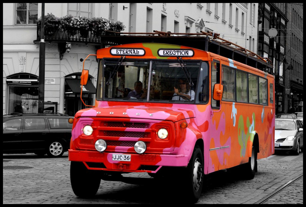 FUNKY BUS