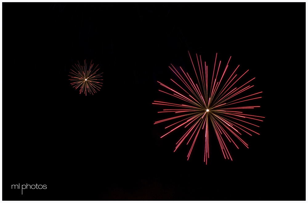 Fuochi d'artificio. Il grande ed il piccolo.