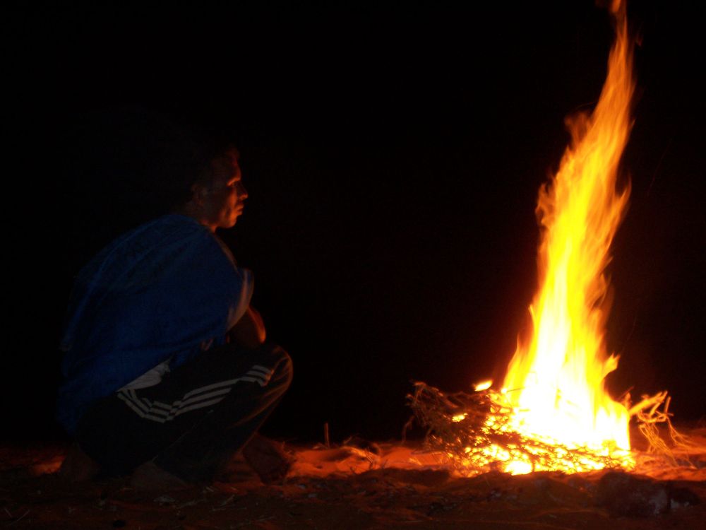 Fuoco nell' Erg Chebbi