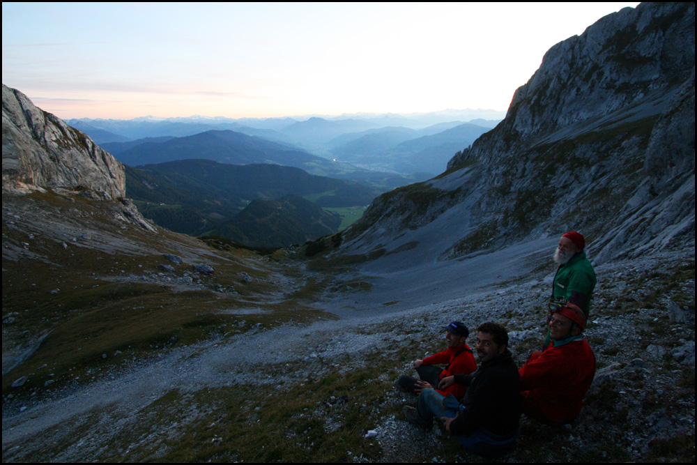 FUORI DALLA GROTTA