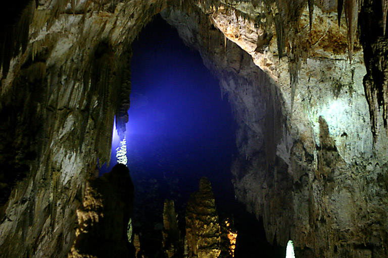 Furong (Lotus) Cave