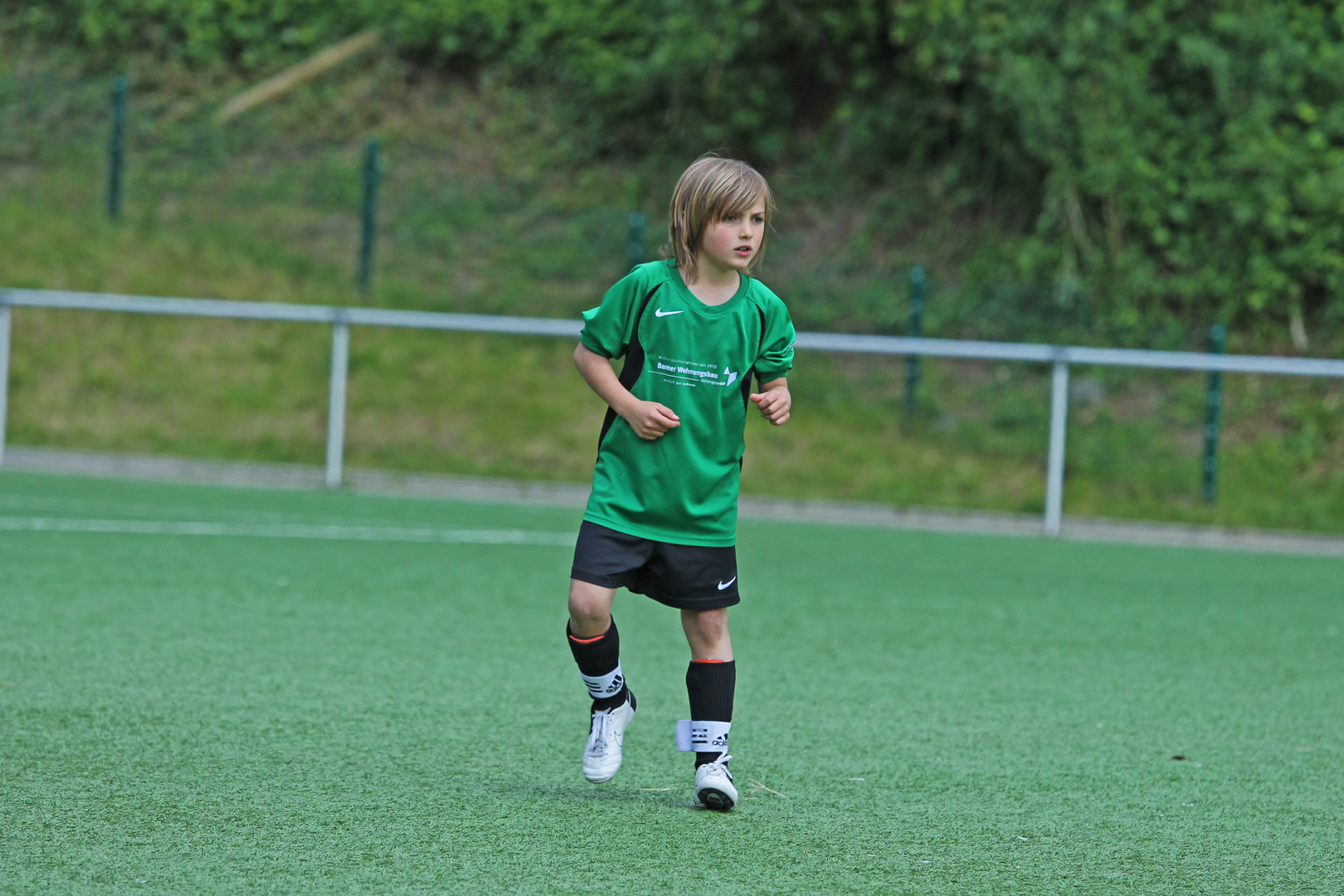 Fußball Foto & Bild | kinder, kinder im schulalter, alles ...