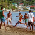 Fußball am Strand