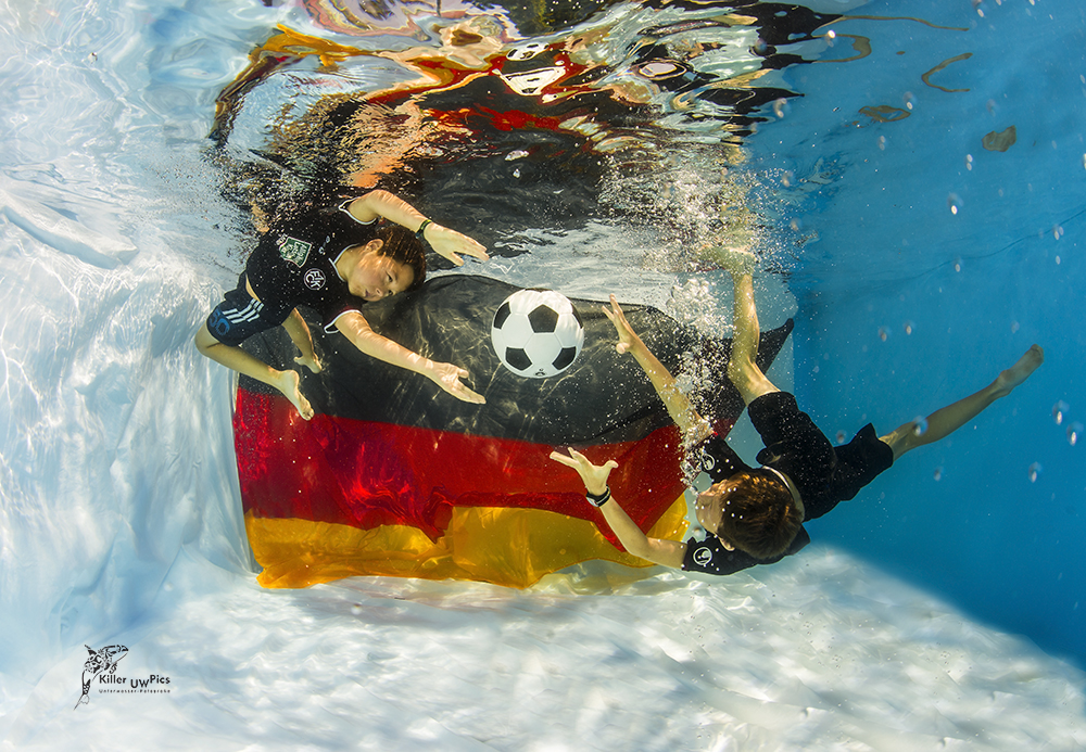 Fußball Unterwasser 2